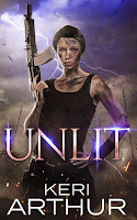 Review of book Unlit (Keri Arthur) / Kingdoms of Earth & Air Series 1