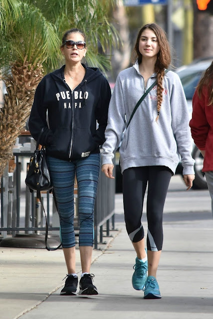 Teri Hatcher And Her Daughter Emerson Tenney Pic