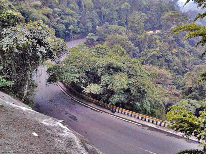 Jalan Di Indonesia Yang Paling Sering Kecelakaan Karena Hal Gaib