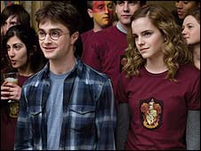 harry-potter-and-the- half-blood-prince-makes-$104m-on-first-day