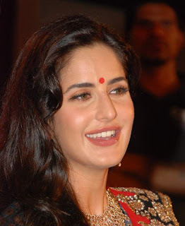 Katrina Kaif hot and sexy in red saree photo at Nakshatra Vivaah collection launch