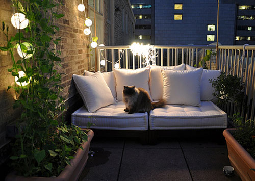 Decorate Apartment Porch Christmas