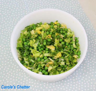 Carole's Chatter: Pea and Lettuce salad 