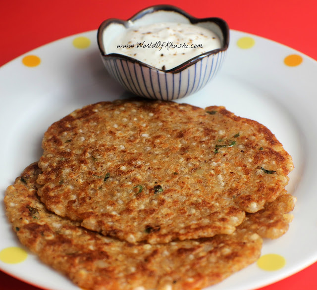 sabudana-thalipeeth-recipe-KhushiWorld