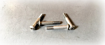 custom made 8-32 X 1 button socket head screws/bolts in 302 stainless steel material - engineered source is a supplier and distributor of custom stainless steel button socket screws - covering Orange County, Los Angeles, Inland Empire, San Diego, California, USA, and Mexico