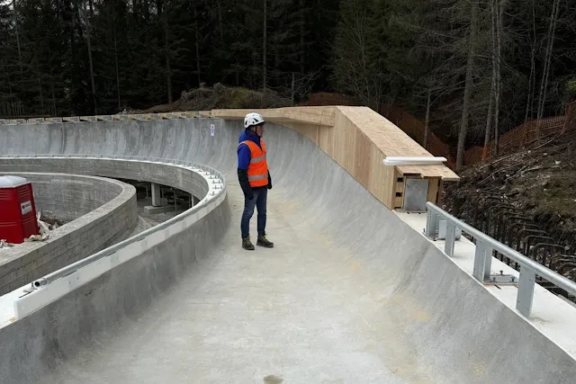 Construção da pista de bobsled, luge e skeleton para Milão Cortina está no prazo, diz COI