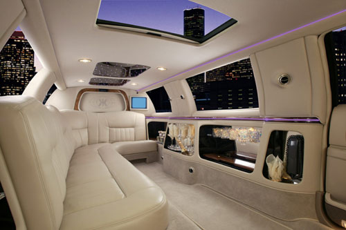 Super Luxsurious limousines