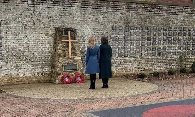 Princess Beatrice wore a striking teal blue overcoat and heeled Chelsea boots. Princess Eugenie wore a print mini dress by Whistles