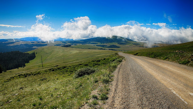 Bighorn Mountains Wyoming geology travel fieldtrip copyright RocDocTravel.com