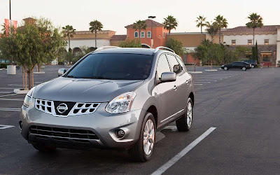 2011 Nissan Rogue unveiled
