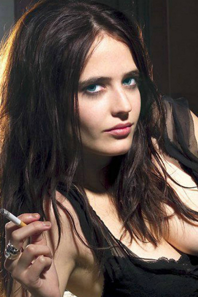 Eva Green - Photo Set