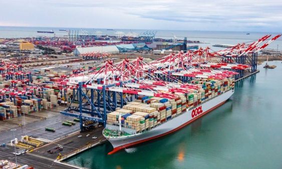 PORT TO PORT ADALAH : Pengertian, Cara Bekerja, Keuntungan dan Tantangan dalam Pengiriman Barang