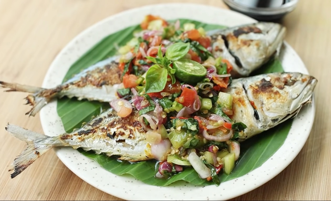 Anti Ribet! Resep Ikan Bakar Colo-Colo, Masaknya Cukup Pakai Teflon, Cocok untuk Makan Siang Bareng Keluarga