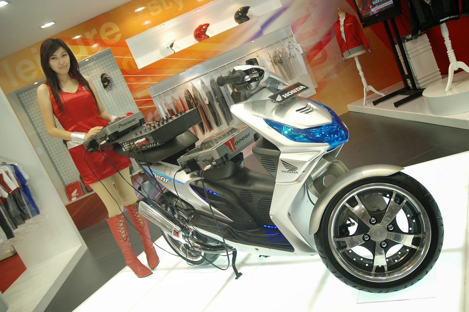 Otomotif Sepeda Berita Otomotif Gambar Modifikasi Motor Honda