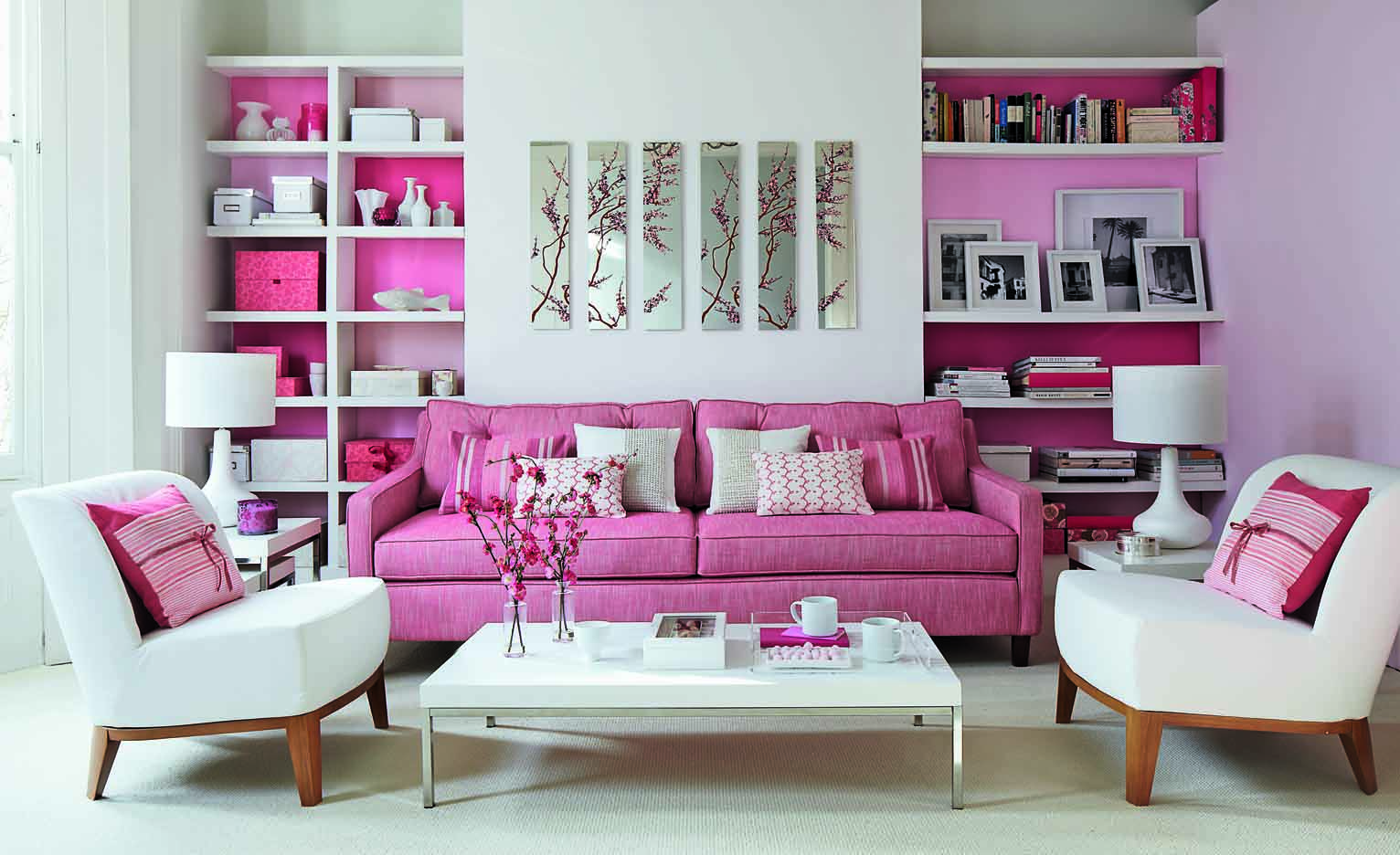 50 Dekorasi Interior Ruang Tamu Warna Pink Klasik Desainrumahnyacom