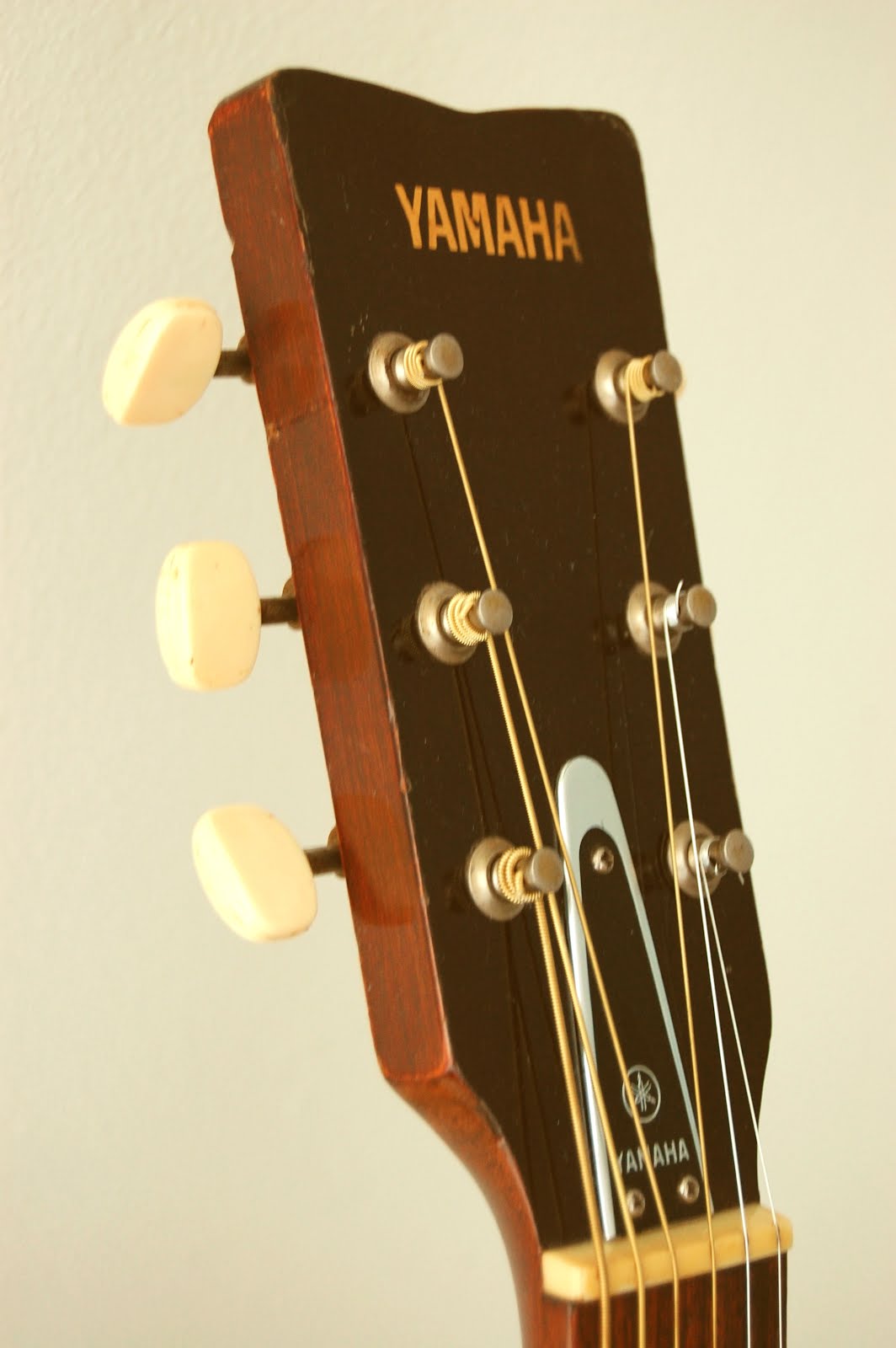 Of Wood And Strings Yamaha Fg 140 Nippon Gakki Guitar