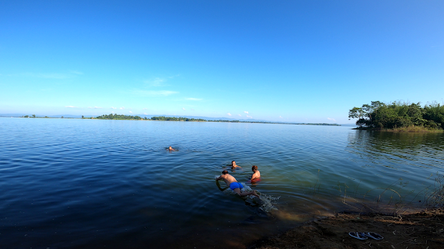 dives into the Kaptai Lake