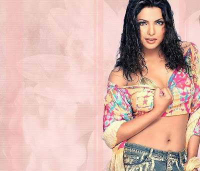 Priyanka Chopra Hot Celebrity Photos, Pics, Wallpapers