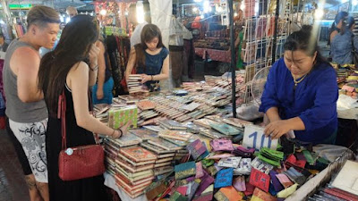 Belanja Seru di Pasar Malam Chiang Mai - Travel Pantura