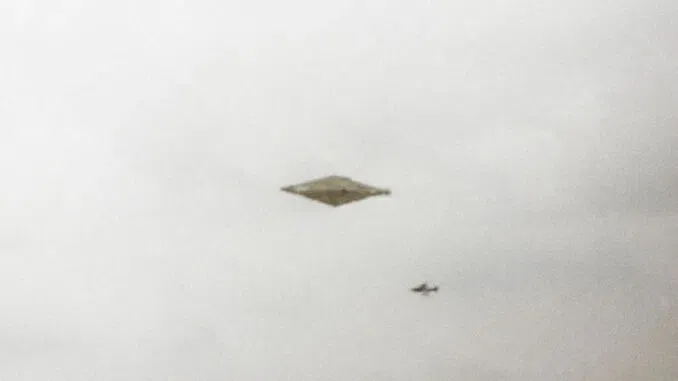 UK Gov’t Release ‘Most Spectacular UFO Photo Ever Captured’