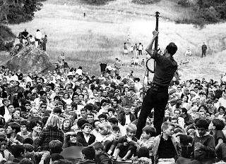 https://i1.wp.com/vaventura.com/wp-content/uploads/2017/04/Pete-Seeger-folk-music-37101496-2048-1494.jpg?fit=2048%2C1494&ssl=1