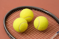 tennis ascap est un sport de raquette avec une balle