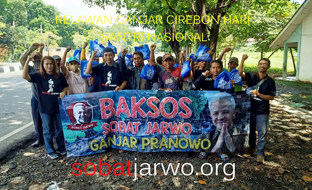 relawan ganjar pranowo sobat jarwo bakti sosial hari santri nasional di Cirebon