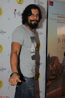 Bollywood Celebrities at Screening of Movie  Mukti Bhawan 08.JPG