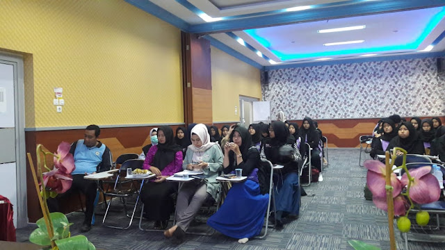 STIKES Harapan Ibu Jambi Peringati Hari Kesehatan Nasional (HKN)