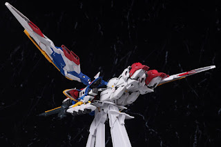 REVIEW GFFMC XXXG-01W Wing Gundam Wing Gundam (EW version) Early Color Ver., Bandai