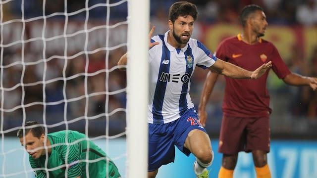 FC Porto goleia a Roma fora de casa e está na fase de grupos da UCL