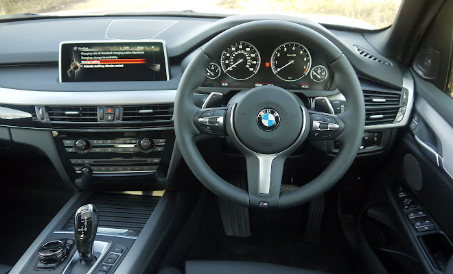 BMW X5 xDrive40e drivers view