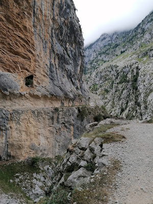 Ruta del Cares, Poncebos a Caín, Picos da Europa