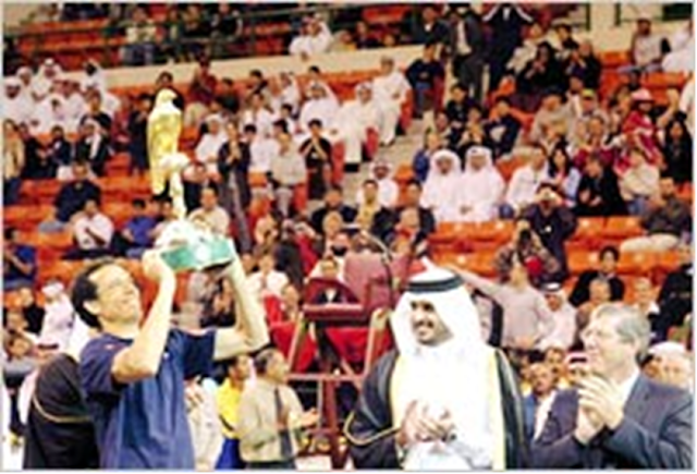 يونس العيناوي الأول عالميا في رابطة لاعبي التنس المحترفين