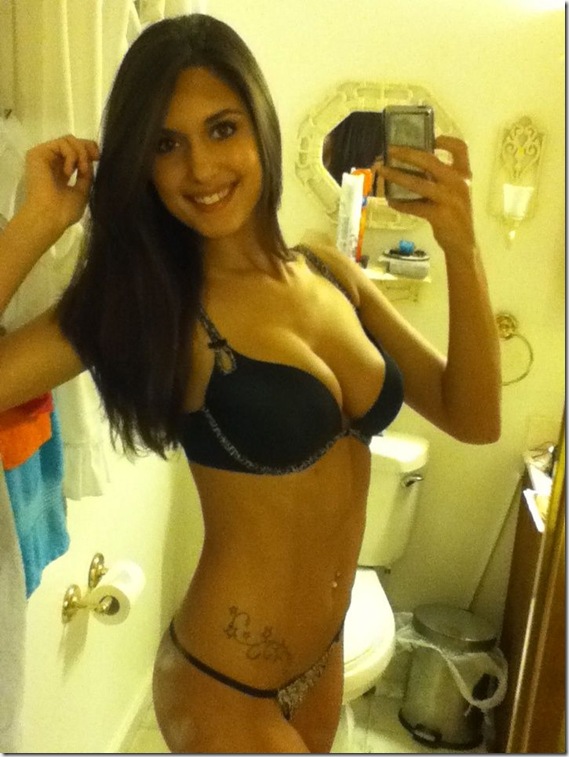 Danielle-Burt-hot-iphone-camera-2