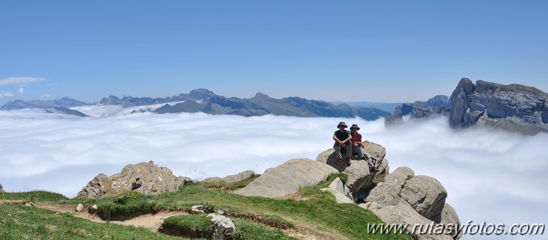 Mesa de los Tres Reyes desde Linza