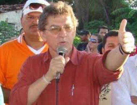 Hoje faz dois anos do assassinato de Luiz Ferreira de Souza ( Médico do HGE/AL e professor da Ufal)