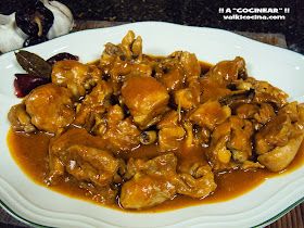 Pollo de corral guisado en olla rápida