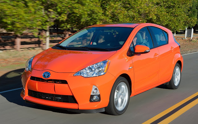 toyota prius c