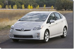 2010-prius-road-300