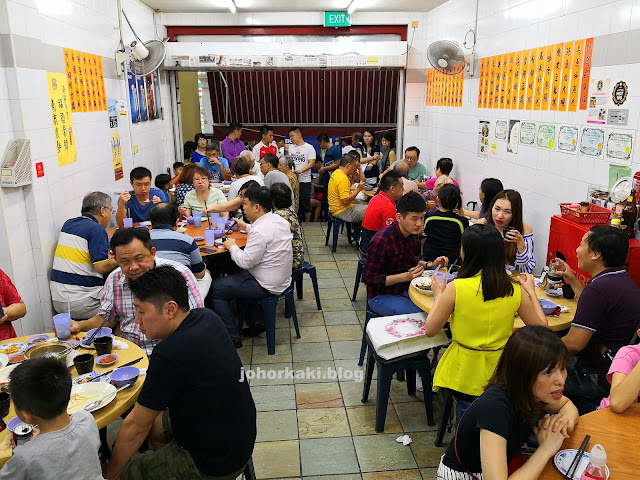 Kok Sen Restaurant of Keong Saik Road. Recommended by Singapore Michelin Guide