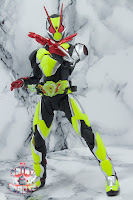 S.H. Figuarts Kamen Rider Zero-Two (IS Ver.) 20