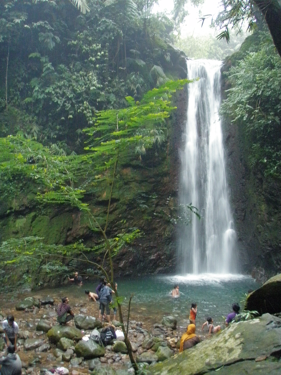 Curug Cigamea Tempat Yang Cocok Untuk Refresh Otak di 