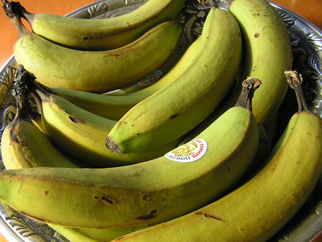 green bananas