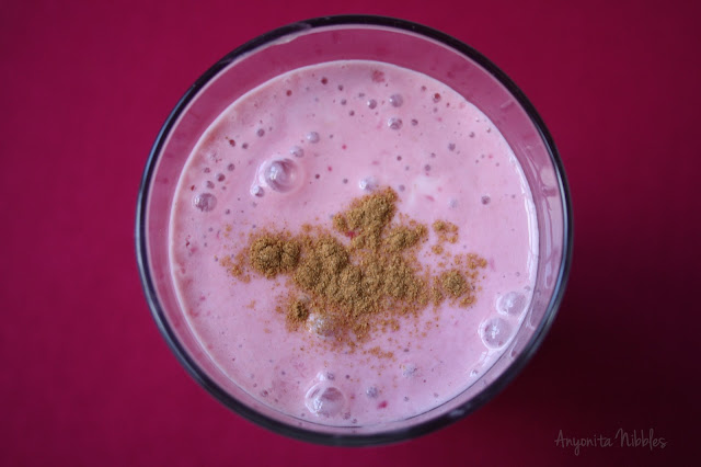 Cherry and Pear Crumble Smoothie with Cinnamon