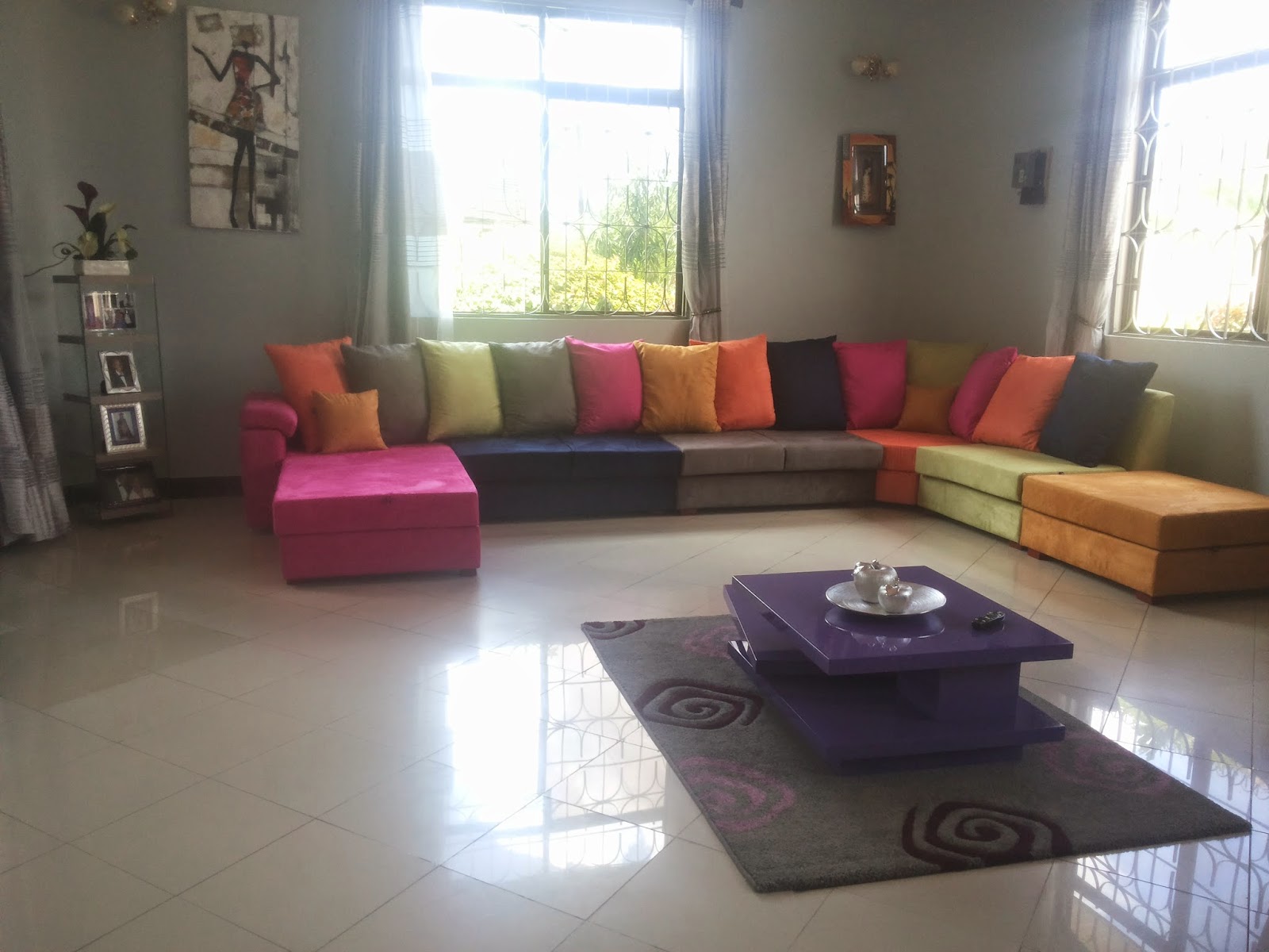 COLOR COMBO...SOFA.....L-SHAPE.....FOR 8-10 PEOPLE......