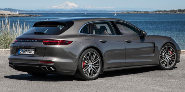 2018 Porsche Panamera Sport Turismo 4 E- Hybrid 