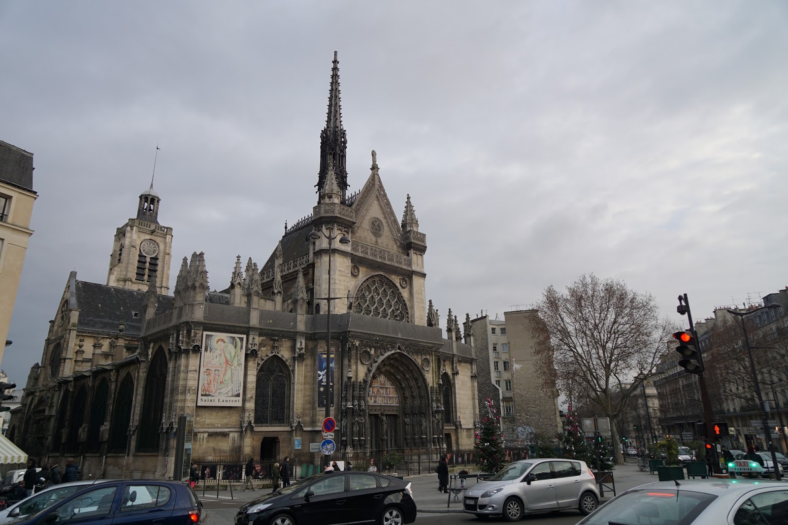 サン・ローラン教会（Église Saint-Laurent）