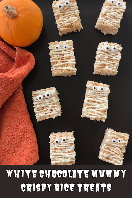 Finished white chocolate mummy crispy rice treats.