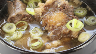 Cara membuat sop buntut